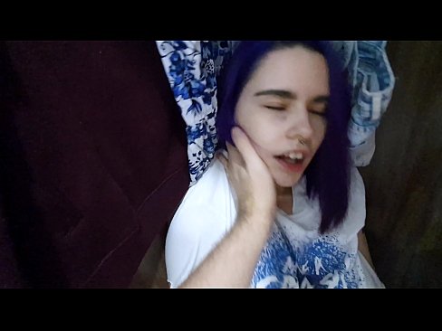 ❤️ Намерих сестра си в гардероба и й помогнах да свърши ☑ Секс в bg.prendiporno.ru ❌